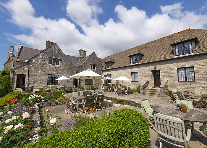 Mortons Manor