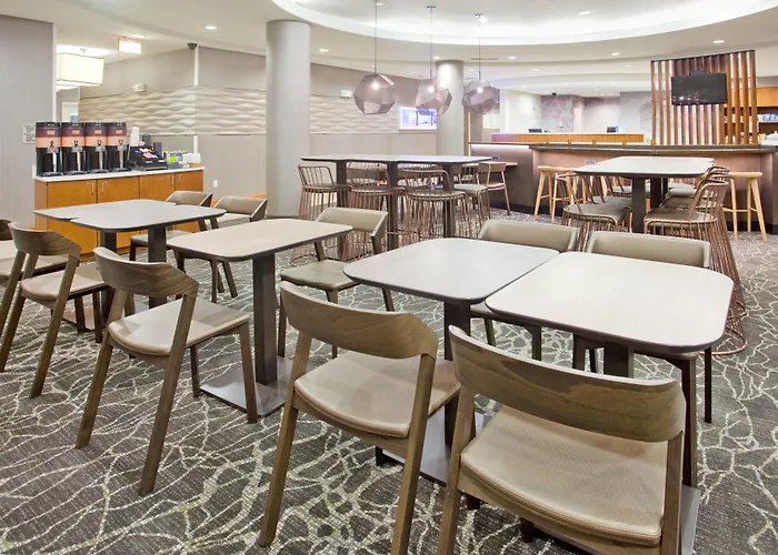 Springhill Suites By Marriott Wichita East At Plazzio