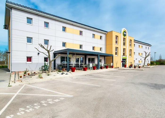 B&B Hotel Cholet Nord