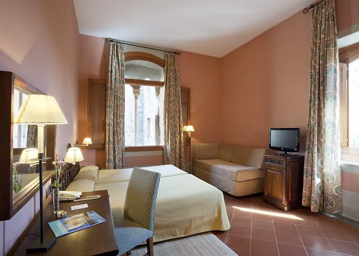 Parador De Cardona
