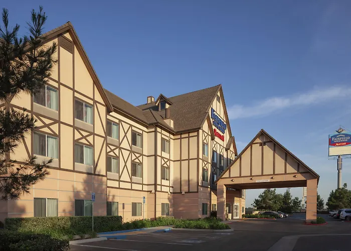Fairfield Inn & Suites By Marriott Selma Kingsburg