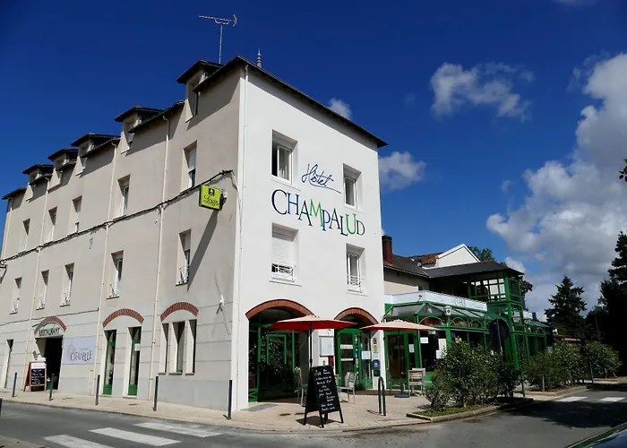 Logis Hotels Le Champalud Restaurant La Citadelle