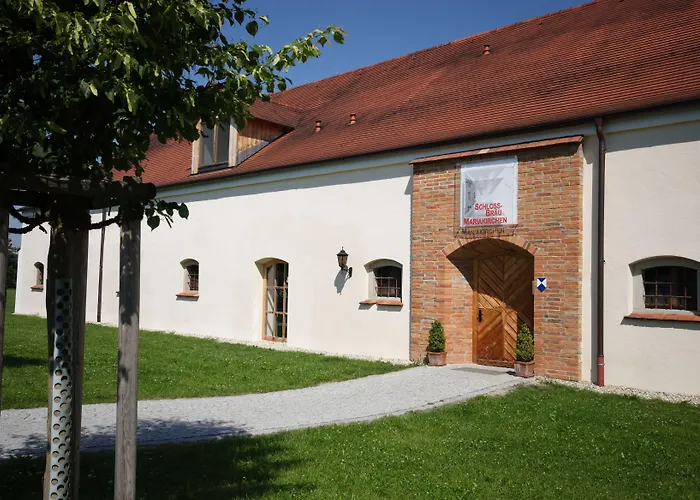 Schlossparkhotel Mariakirchen