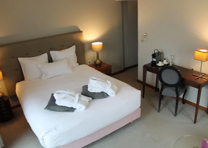 Logis Hotel Villa C Hotel