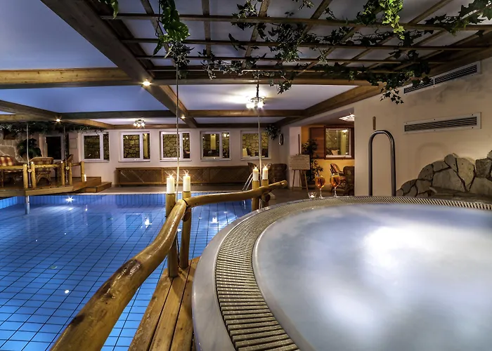 Villa Medici Hotel & Restaurant