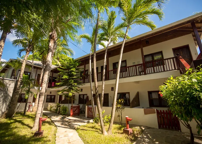 Splash Inn Dive Resort & Villas