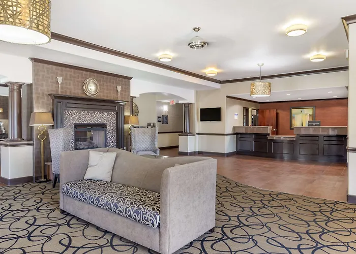 Best Western Plus Classic Inn&Suites