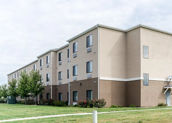 Comfort Inn & Suites Lawrence - University Area