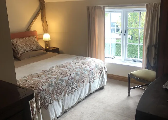 Sir Alfred Munnings Hotel
