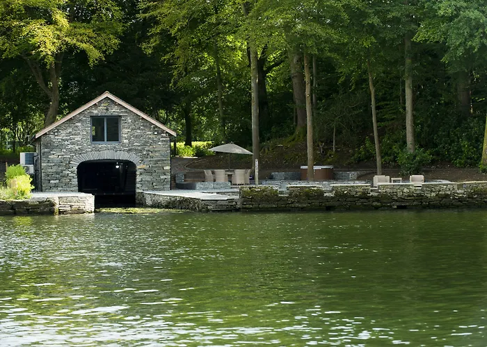 Storrs Hall Hotel On The Shore Of Lake Windermere (Adults Only)