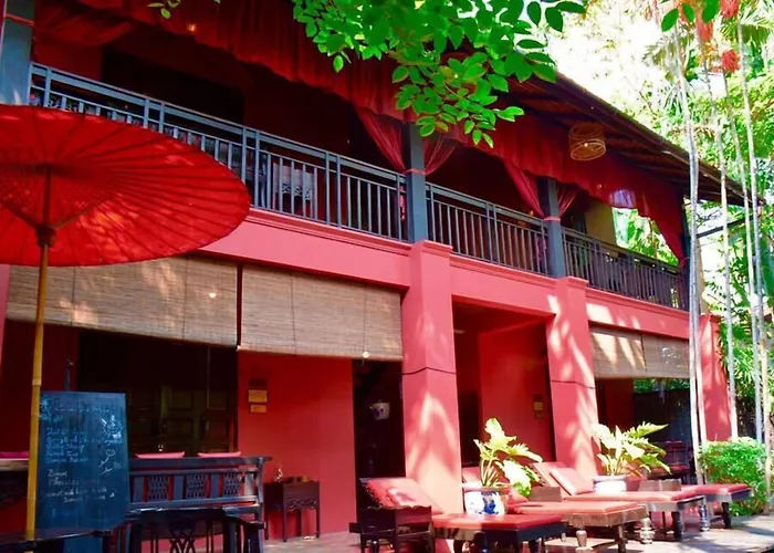 Tri Yaan Na Ros Colonial House