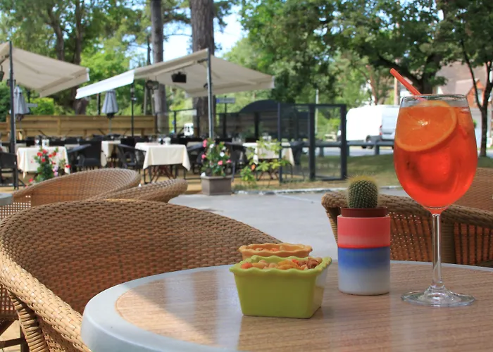 Le Regina Hotel Restaurant