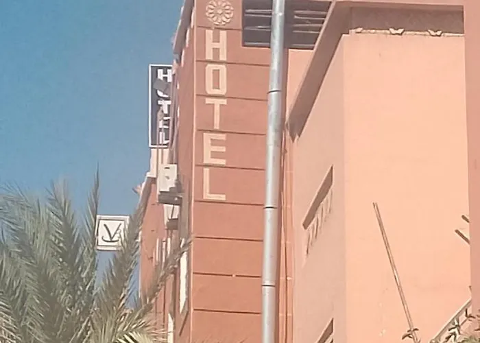 Hotel Des Voyageur