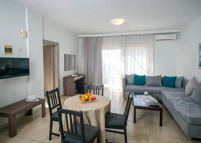 Crystallo Apartments