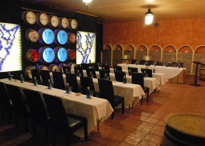Complejo Enoturístico Finca La Estacada