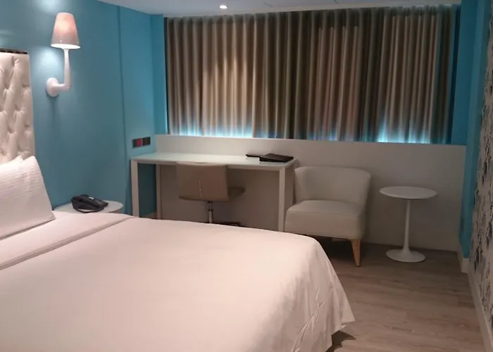The Cloud Hotel