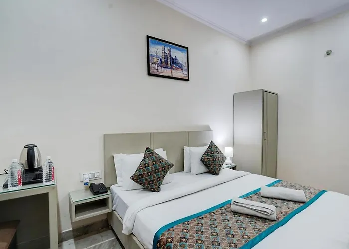 Hotel Madhav Inn