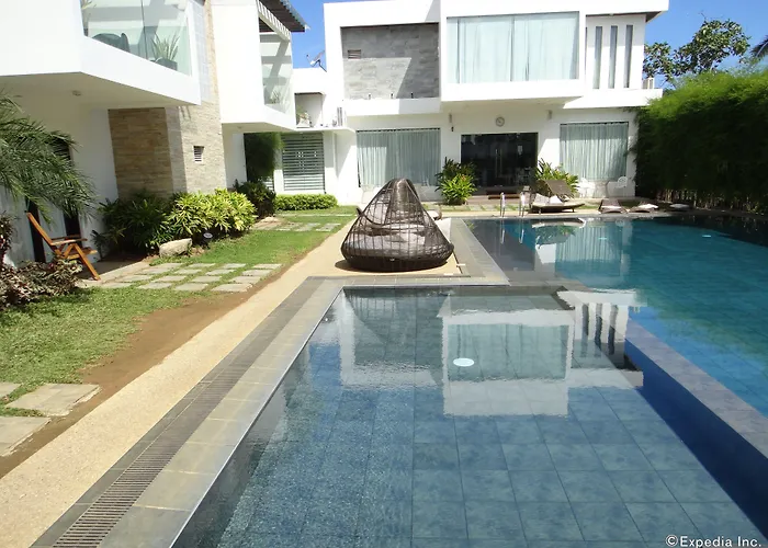 One Manalo Place