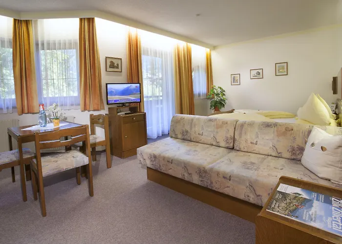 Hotel Margit