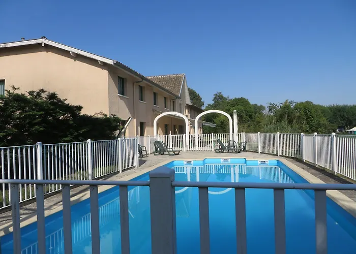 N'Atura Hotel
