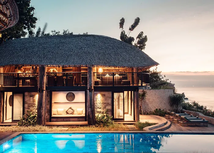 Hotel Suarga Padang Padang Uluwatu