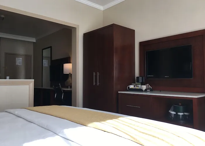 Mainstay Suites Orange County John Wayne Airport