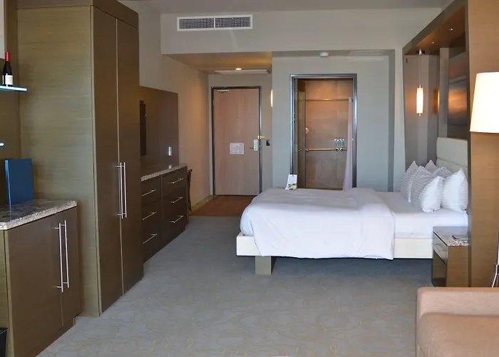 Shade Hotel Redondo Beach