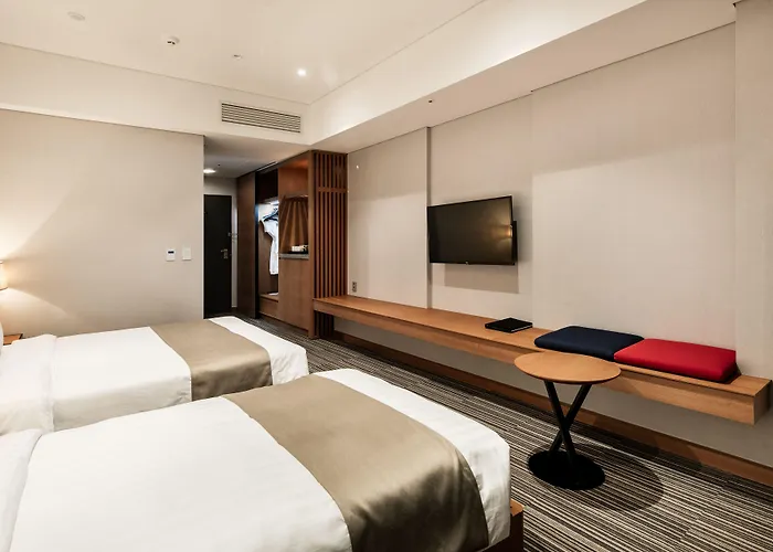 Golden Tulip Incheon Airport Hotel