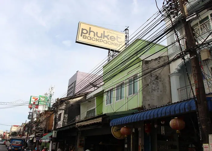 Oyo 1054 Phuket Backpacker Hostel