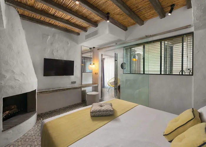 Elakati Luxury Boutique Hotel - Adults Only