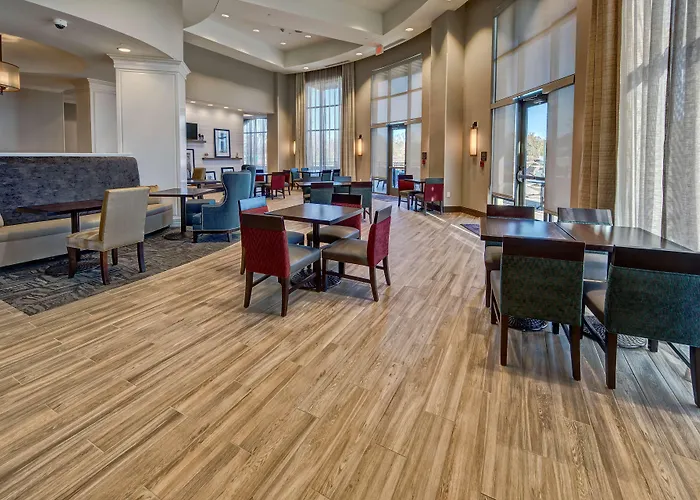 Hampton Inn&Suites Franklin Berry Farms, Tn