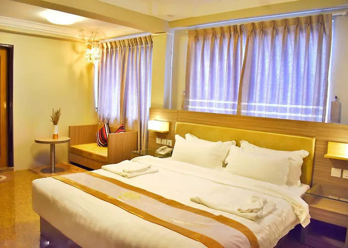 Serene Stays Hotel