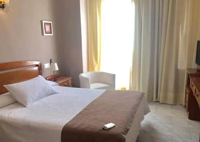 Hotel Restaurant Llansola