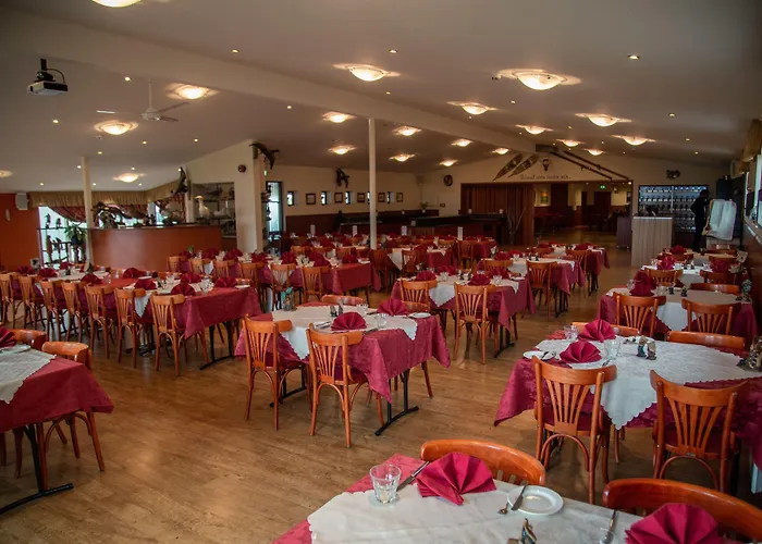 Hotel Smyrlabjoerg