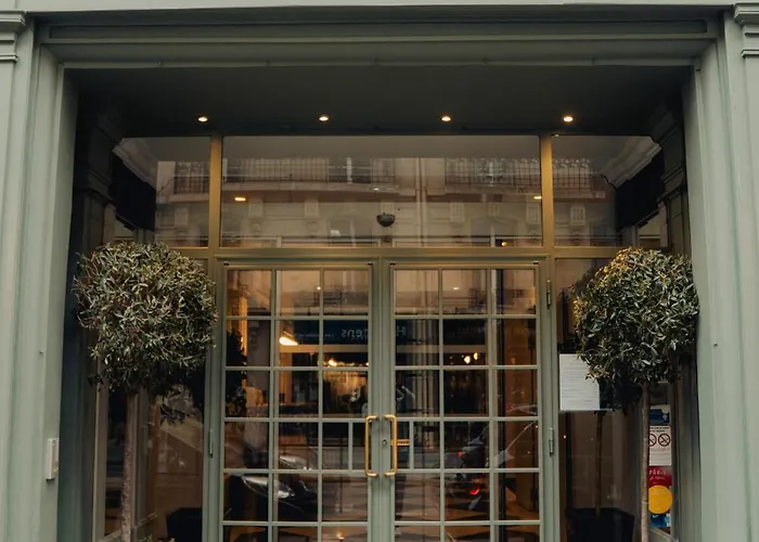 Passy Eiffel Hotel Paris