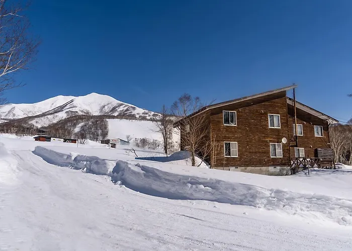 Annupuri Mountain View Lodge