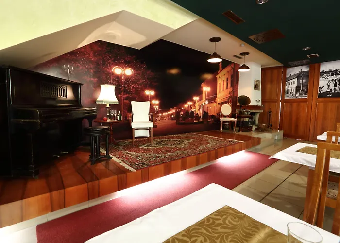 Hotel Nostalgia