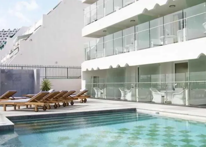 Villa Magna (Adults Only)