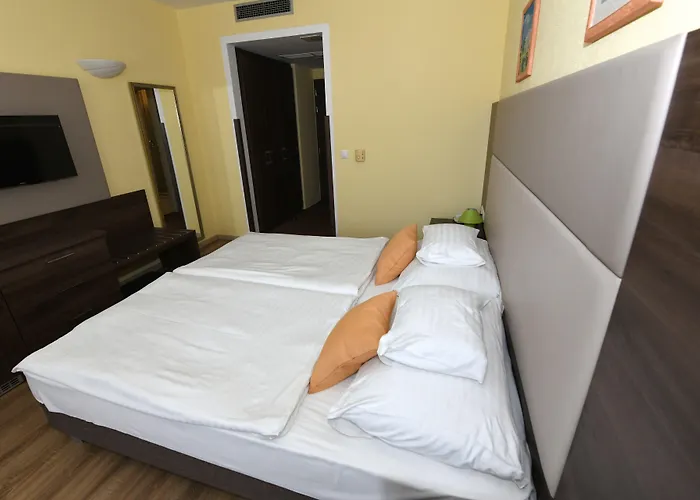 Jade Hotel-Ezuesthid Hotel