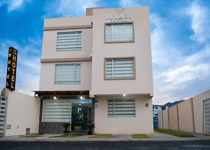 Illari Hotel