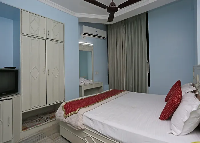 Hotel Niladri