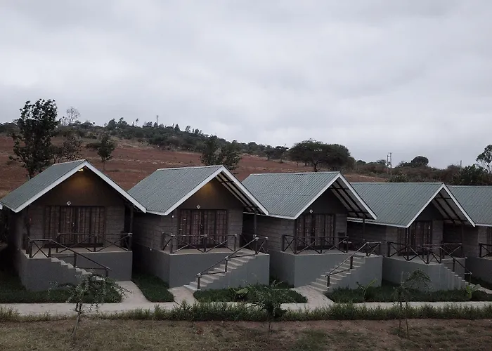 Outback Kenya Lodge