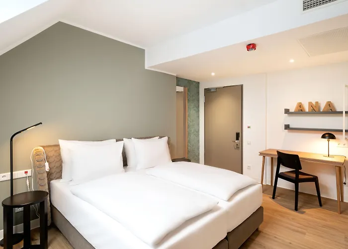 Elaya Hotel Regensburg City Center, Trademark By Wyndham