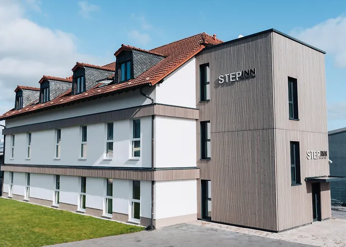 Step Inn The Fair Hotel
