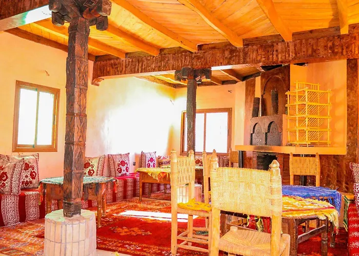 Kasbah Du Roches Armed
