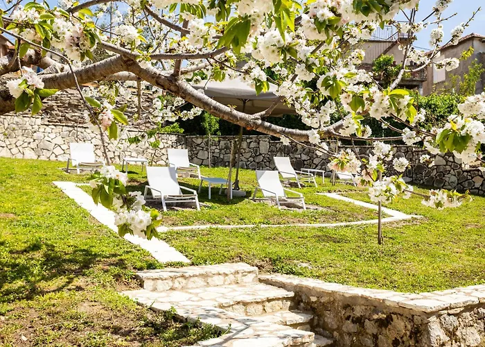 Denthis Hotel - Taygetos Mountain Getaway