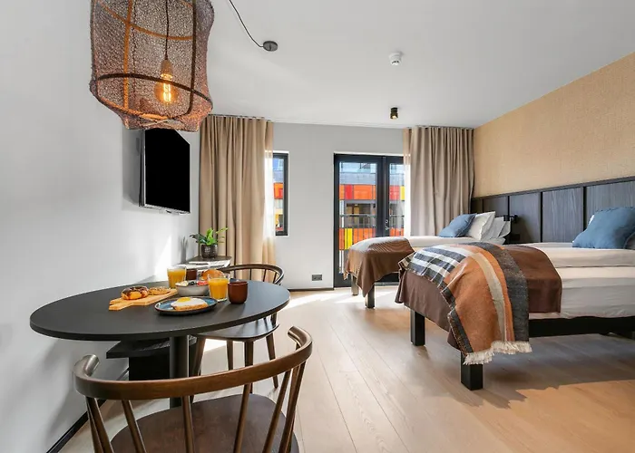 Strand Hotel Apartments