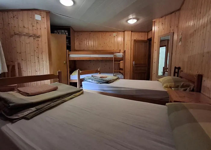 Mitja Pensió Hostal Pastuira Vallter 11