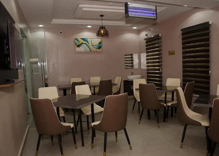 Hotel Enigma