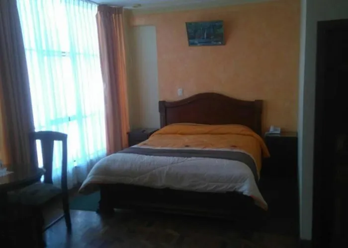 Hotel Perla Del Lago
